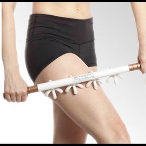 FasciaBlaster!! Cellulite reducer!!